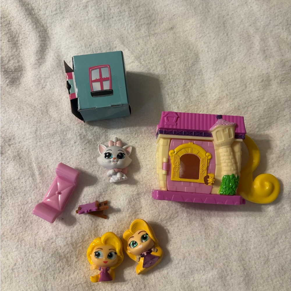Rapunzel doorables